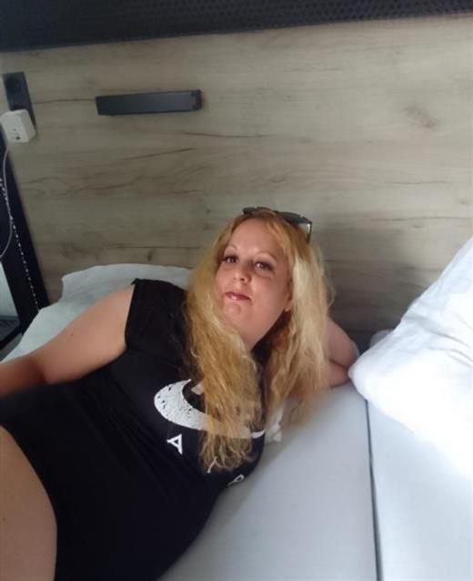 Chadja, sesso in Milano id2131