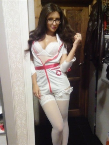 Escort Yusmenova, Reggio Emilia id429