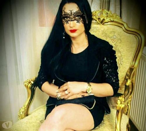 Escort Modello Awham, Catania id1983