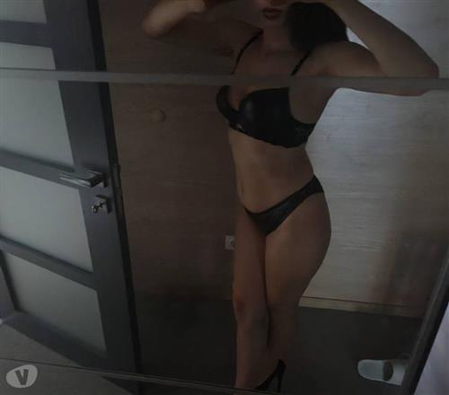Midjever, escort in Messina id838