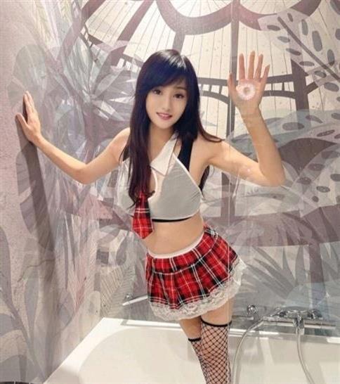 Lanamorell, escort in Genova id544